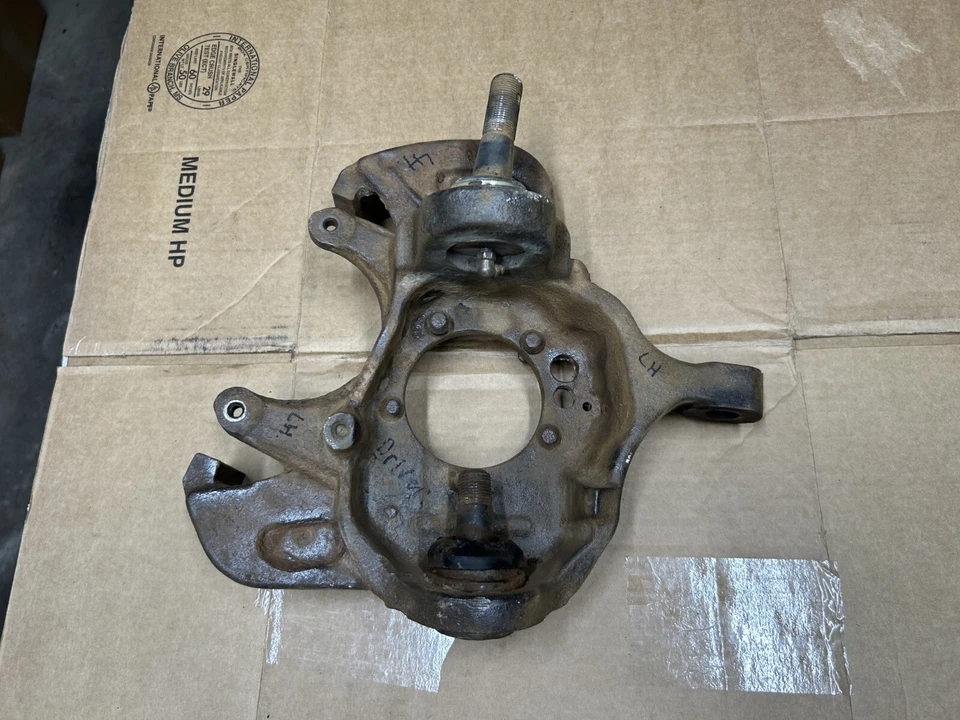 1994-1996 Ford F-150 - DRIVER Dana 44 IFS Front ABS Steering Knuckle LH 45822 - Image 3 of 4