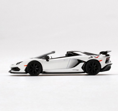 MINI GT 224 Lamborghini Aventador SVJ Roadster Bianco Canopus 1:64