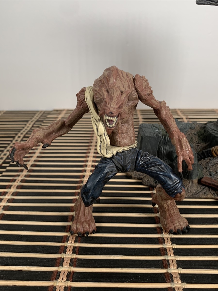 McFarlane Monsters Werewolf Playset Action Figure Set Series 1