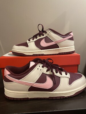 Nike Dunk Low Premium Valentine's Day - Men s Size 11