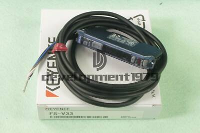 One New Keyence FS-V33 Fiber Optic Sensor