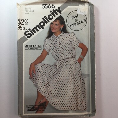 Simplicity 5566 Dress Peter Pan Collar Full Skirt Petal Ladies New Uncut Pattern