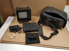 La Petite 1000 4.5” Mini TV Portable Black&White Battery Pack,Carry Case Used