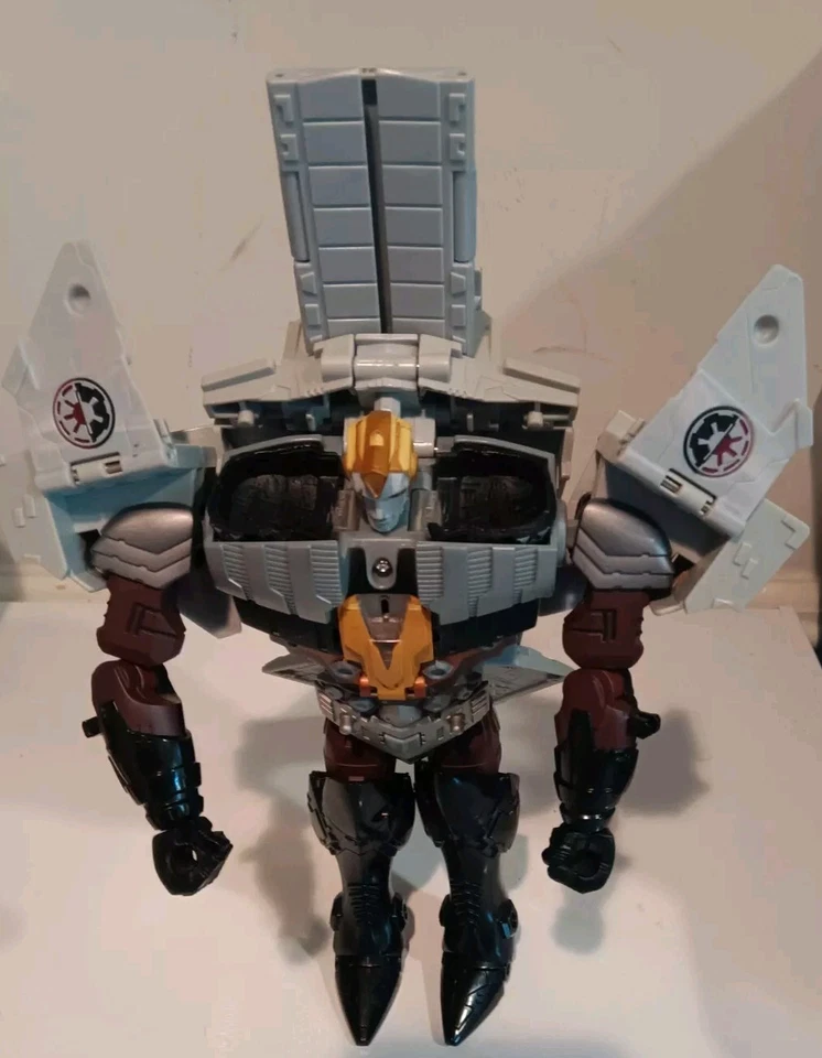 Figura Star Wars Transformers Darth Vader Star Destroyer Anakin to Rebel Cruiser Foto 2 de 3