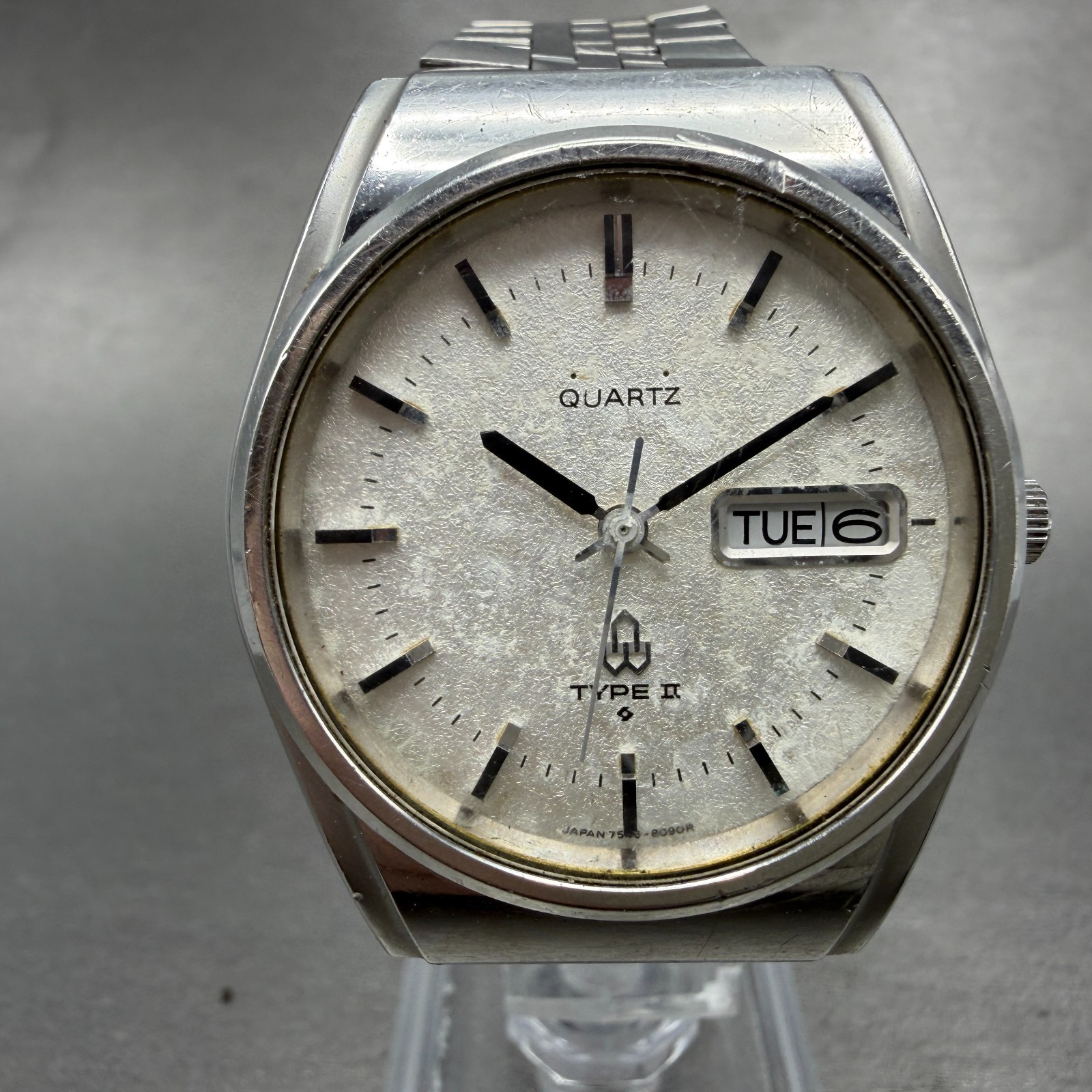 Batter Silver 36mm Men 7546-8070 Tone Daydate Seiko Dial White New Type II Watch - vintagewatches.pk