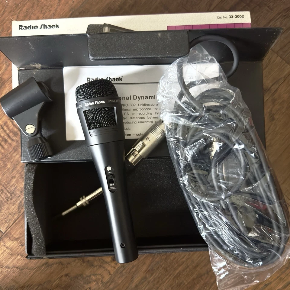 NIB Microphone Radio Shack Pro-302 Unidirectional Dynamic Cat. No.33-3002 VTG - Image 2 of 4