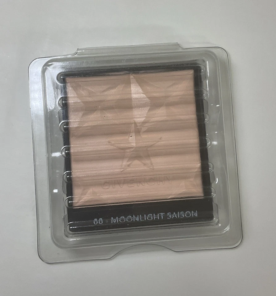 Givenchy Les Saisons Healthy Glow Powder *00-Moonlight Saison* TESTER. - Image 3 of 4