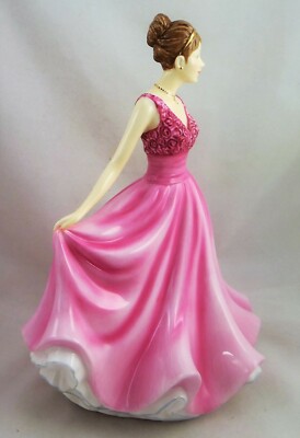 Figurine Royal Doulton Rosemary HN5667 En Porcelaine Neuve