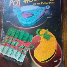 New Book Of Pot Holders And Hot Platter Mats Book No. 274 1951 Clark's J& P...