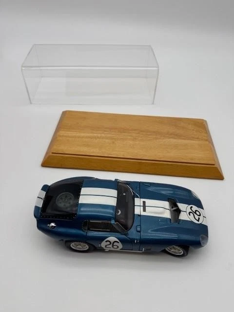 Exoto Cobra Daytona Coupe #26 Racing Legends Diecast 1:18 Scale Blue & White RAR - Image 3 of 4