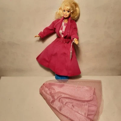 poupée barbie beverly fashion 1988 - Photo 1/4