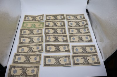 Vintage Whitman Publishing Co. Play Money 19 Bills w/ Green Backs