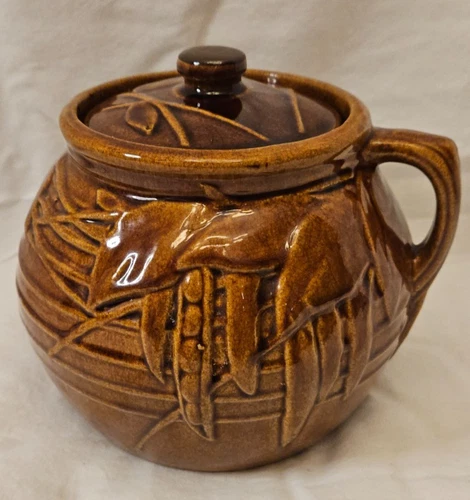 McCoy Pottery Suburbia Ware Bean Pot 2 qt, Cookie Jar Brown Glaze #653 With Lid
