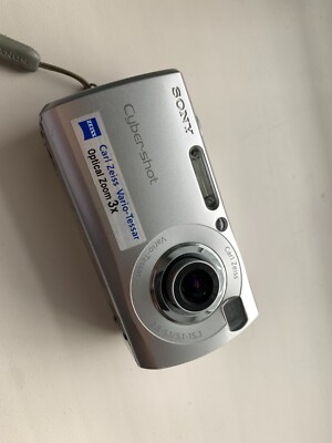 Sony Cyber-shot DSC-S40 4.1MP Digital Camera - Silver | eBay
