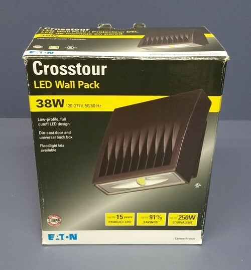 Eaton Lumark XTOR4BW Crosstour 38W LED Wall Pack 4000K 120/277V Bronze