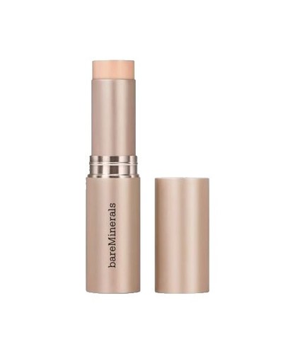 Complete the Base Makeup with One Stick Hacktick Foundation