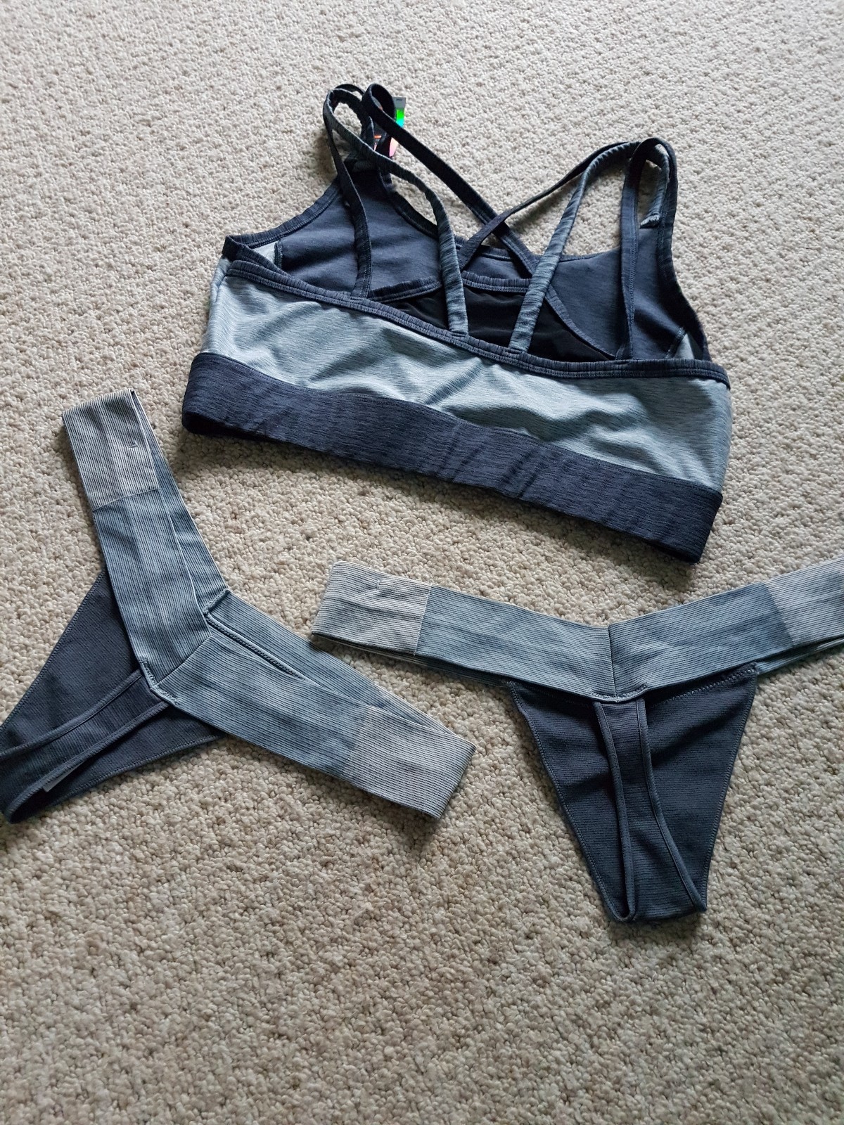Victoria Secrets Pink Sports Bra And Thongs x2 Set Brand New Size M - RRP £60 image 6