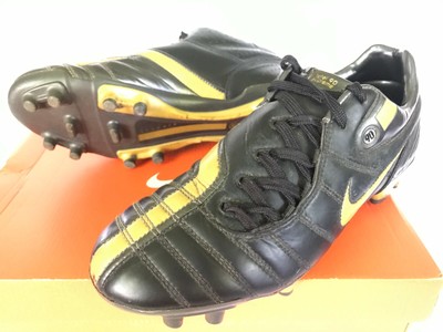 supreme soccer cleats