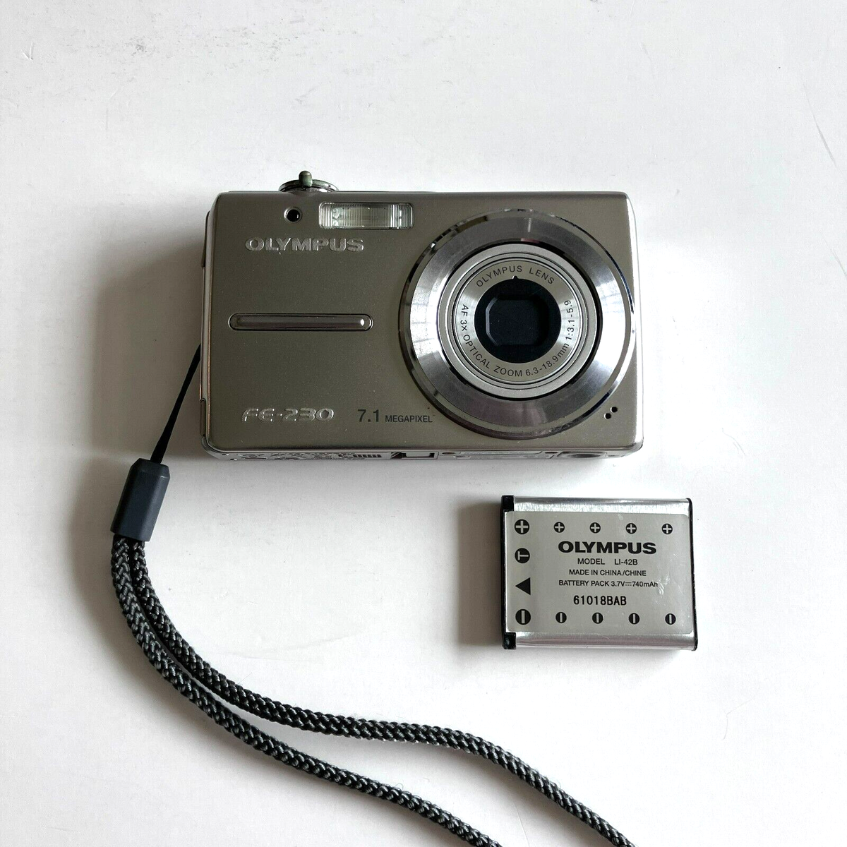 Olympus FE-230 7.1 Mp AF 3X Optical Zoom Lens Digital Camera For