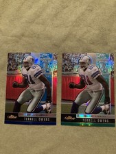 2008 Topps Finest Blue & Green Refractor Lot Of (2) Terrell Owens Base #57 /299