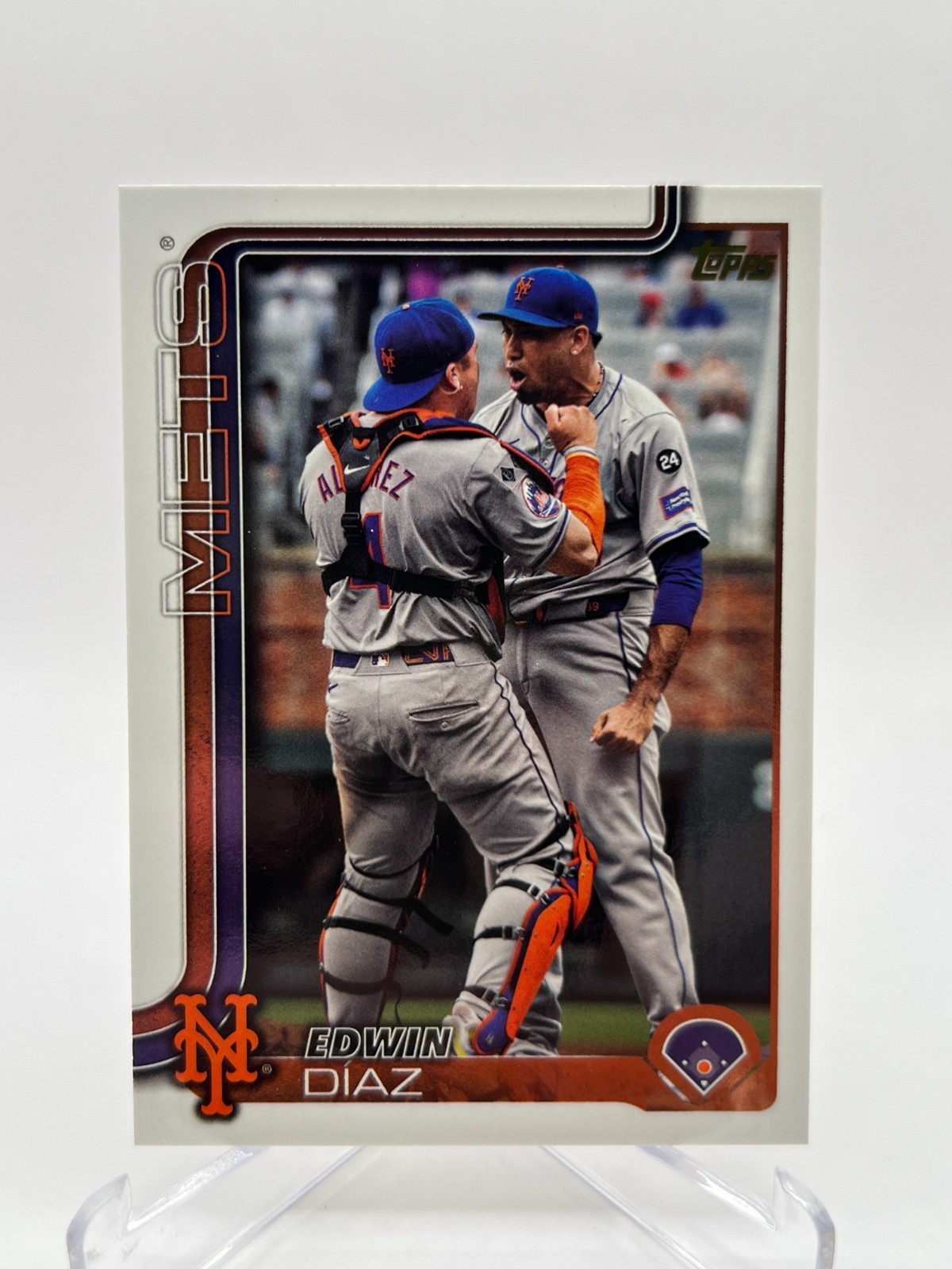 2025 TOPPS SERIES 1 EDWIN DIAZ GOLDEN MIRROR SP NO. 286 METS