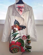 Sommermantel von Desigual mit Blumenmustern Gr. 44 (italienisch)