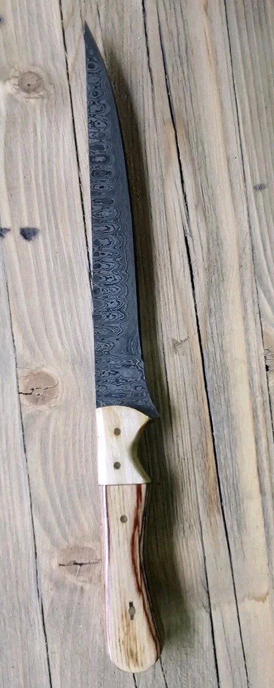 Cuchillo De Cocina Con Mango De Madera Pukka De Asia Y Hoja De Acero Damasco