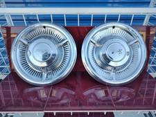 1958 Chevy Chevrolet Corvette Impala Bel-air 14 Hubcaps 2 Oem Gm Wheel Covers