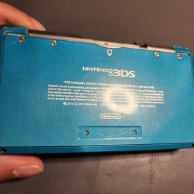Nintendo 3DS Aqua Blue System W/ Charger 