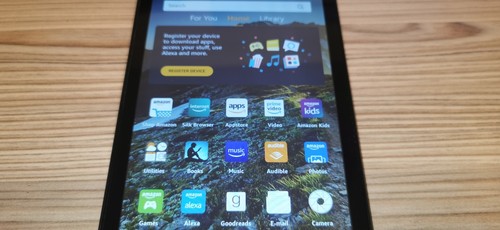Amazon Fire Hd 8 7th Generation Tablet 32GB - Picture 3 of 10