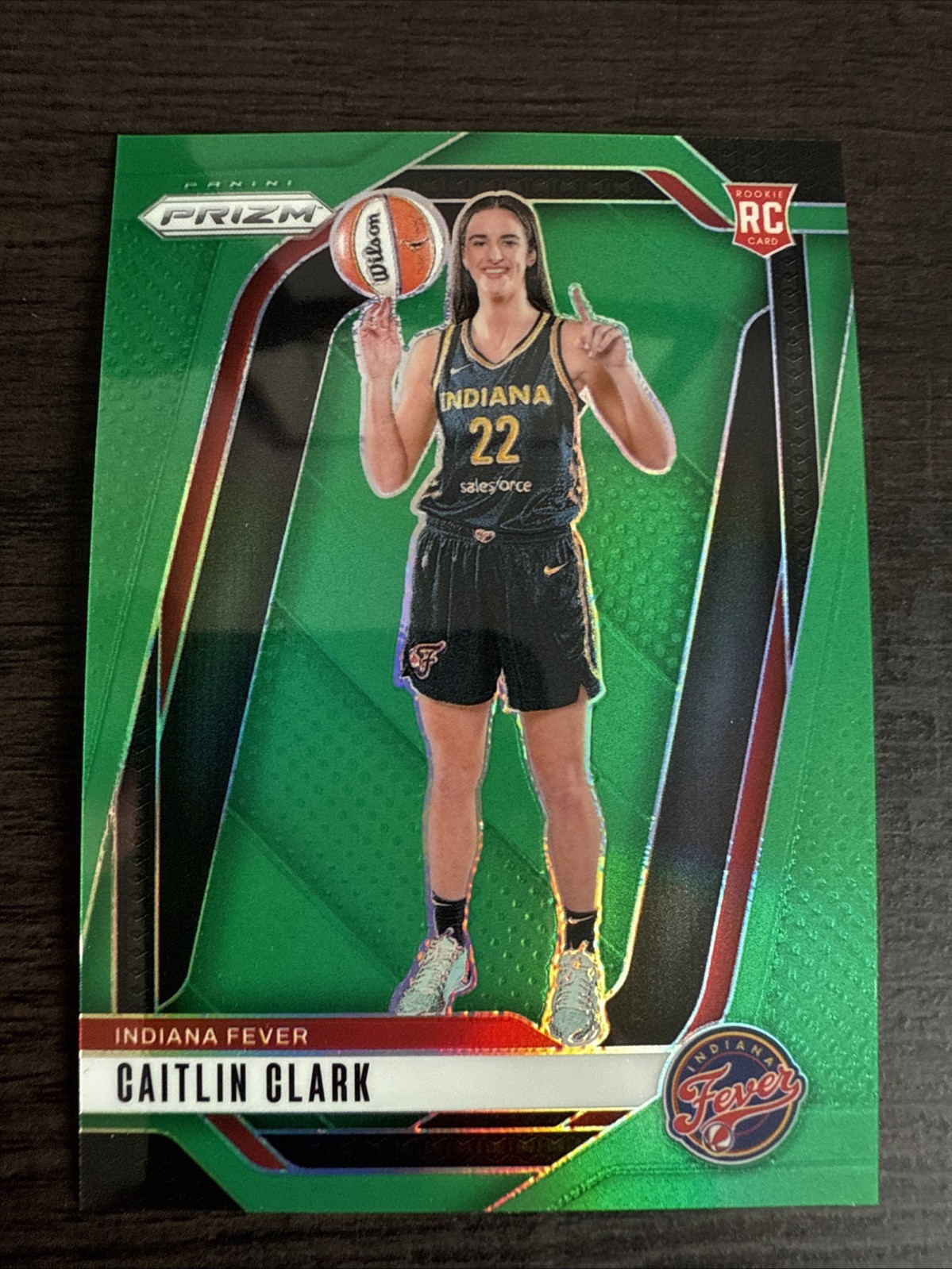 2024 Panini Prizm WNBA - Caitlin Clark #145 Green Prizm (RC) CLEAN