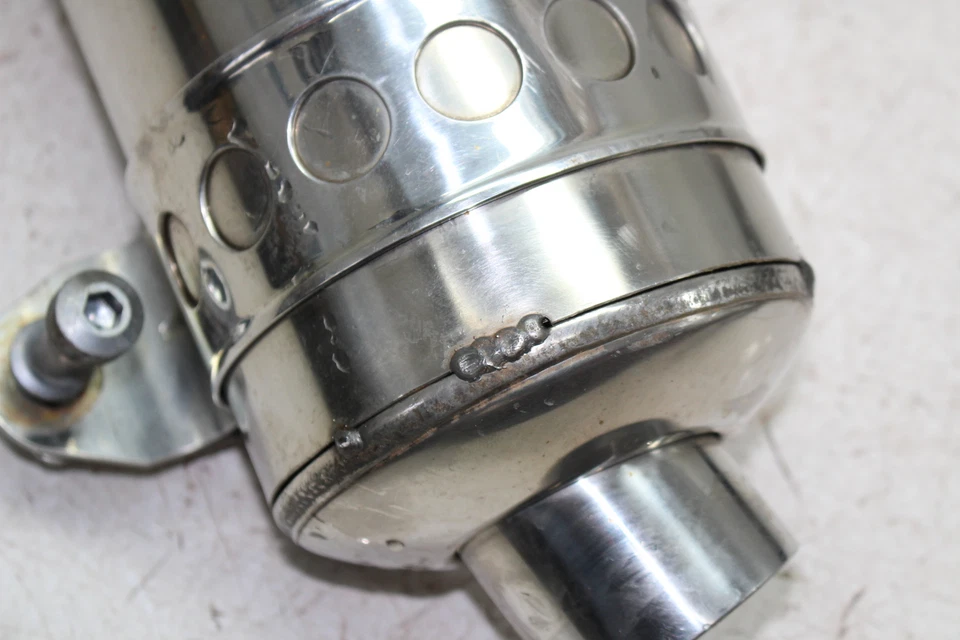 01-05 YAMAHA FZS1 FAZER AFTERMARKET EXHAUST PIPE MUFFLER SLIP ON CAN SILENCER - Image 3 of 4