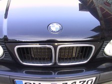 BMW E34 Frontverkleidung/maske kompl. cosmos schwarz in guten Zustand