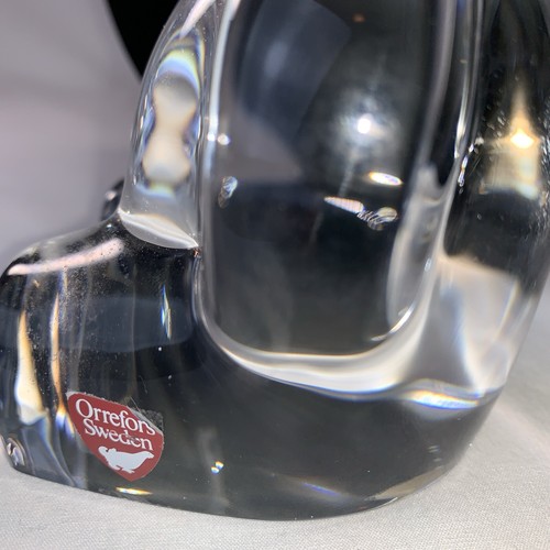 1980's Orrefors Sweden Clear Crystal Sitting Bear Figurine Paperweight-5 3/4"T - Picture 6 of 12