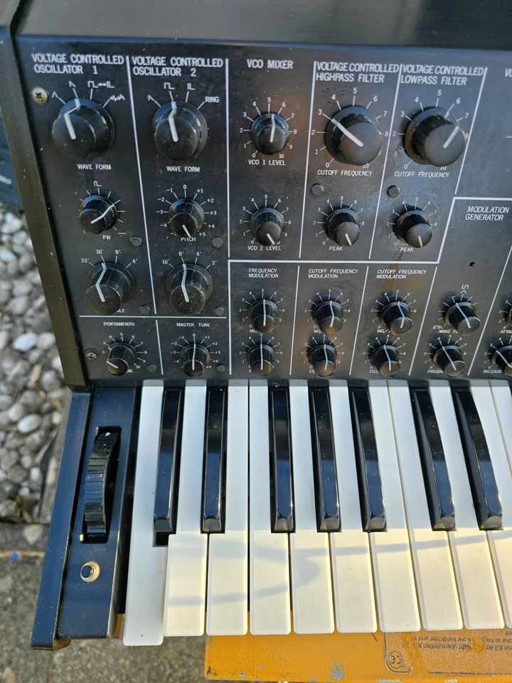 KORG MS-20 Analoger Synthesizer, inklusive 2x Patchkabel - Bild 3 von 4