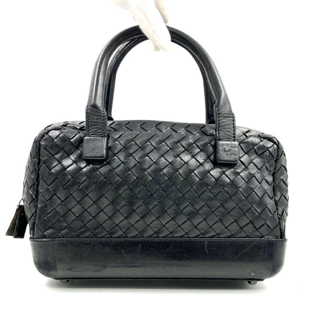 バッグ Bottega Veneta Intrecciato Boston Bag Bottega Veneta Leather Intrecciato Mini Boston Bag Black Made in