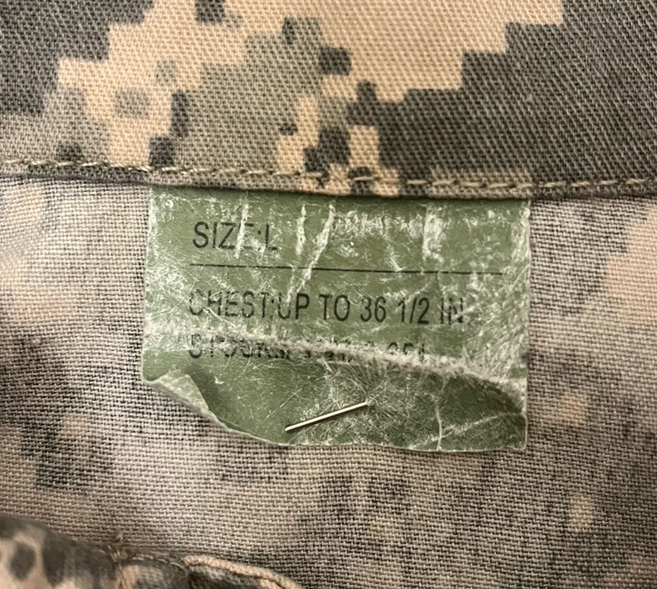 Unbranded Children’s Denim Camo Jacket Buttons Sz Lg 4 Pockets Long Sleeves - Image 4 of 4