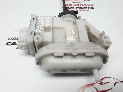 Volkswagen PASSAT B3 1992 Rear left Zentralverriegelungsmotor GUST5921