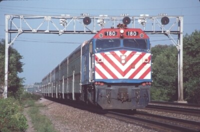 Metra 180 F-40PH NAPERVILLE IL (METRA) ORIGINAL DIA 08-14-91 T13-5