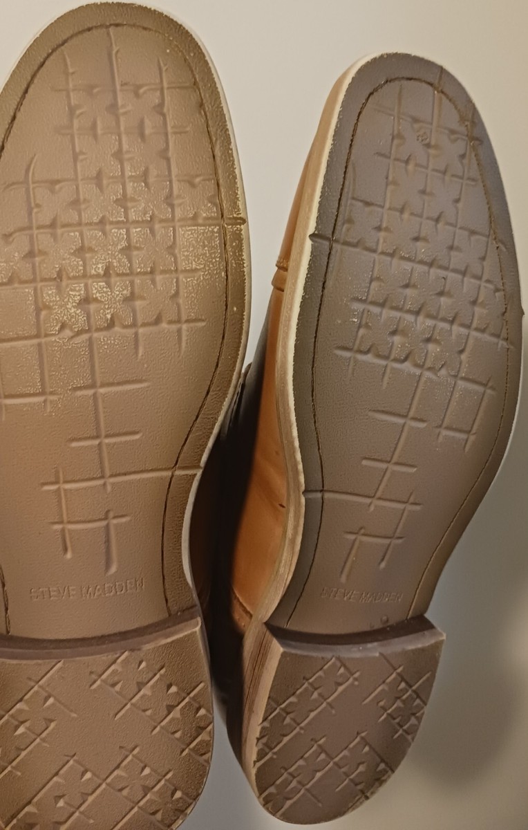 Steve Madden (Oxford)-(Brown)-(Size 9.5)-(Brand New)-$40.00  display picture 3