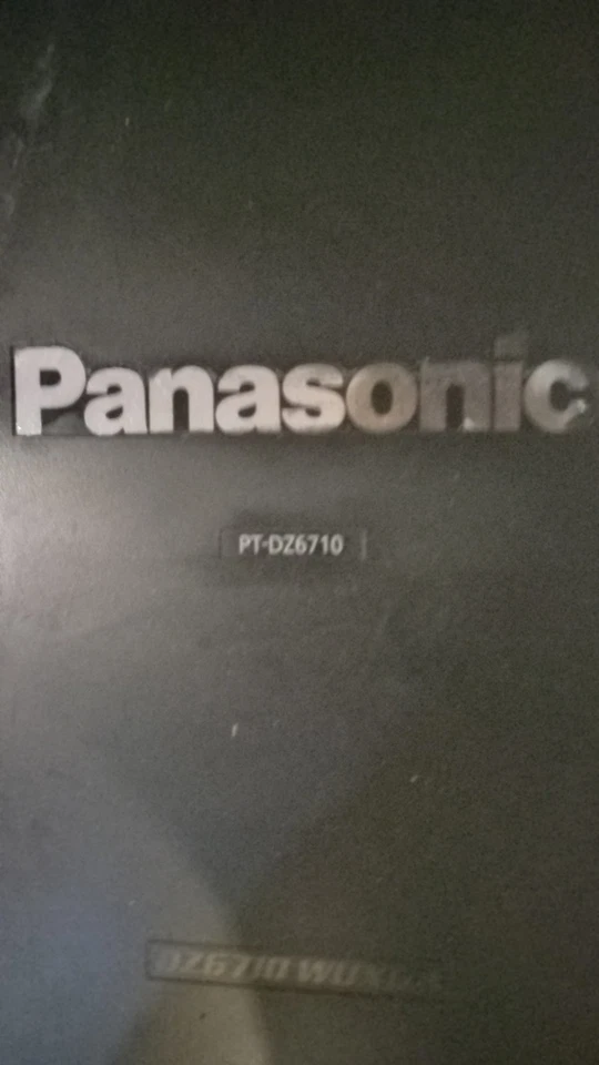 Panasonic DZ6710 projector 6000 lum, laser/phosphor hybrid lamps last 20000 hrs - Image 4 of 4