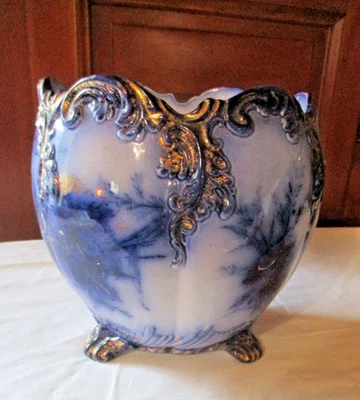 CACHE POT barbotine ceramique ANGLAIS decor CAMAIEU bleu cobalt et dorure BE - Photo 1/4
