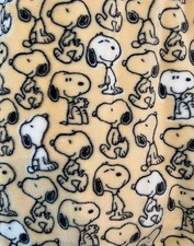 Peanuts - Snoopy Highlights Plush Throw