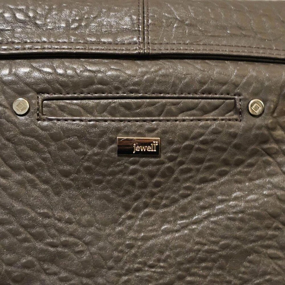 Bolso de Mano Jewell by treinta-one Cuero Guijarro Semana de la Moda Foto 4 de 4