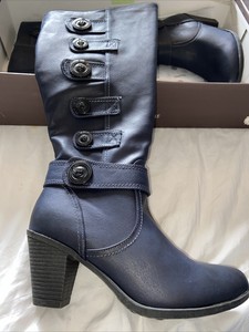 pavers navy boots