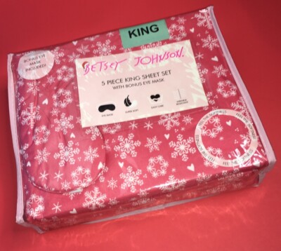 BETSEY JOHNSON 5 PC RED CHRISTMAS KING SHEET SET W/H SLEEP MASK Snowflakes NWT