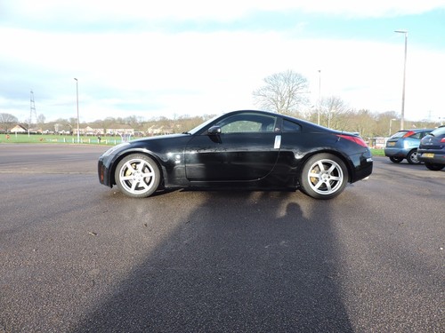 Nissan 350Z - Picture 2 of 12