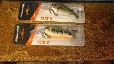 Bomber lure, ''Flat A'', 2 1/2'', 3/8 oz, 2 ct,  2 colors,    nip, free shipping