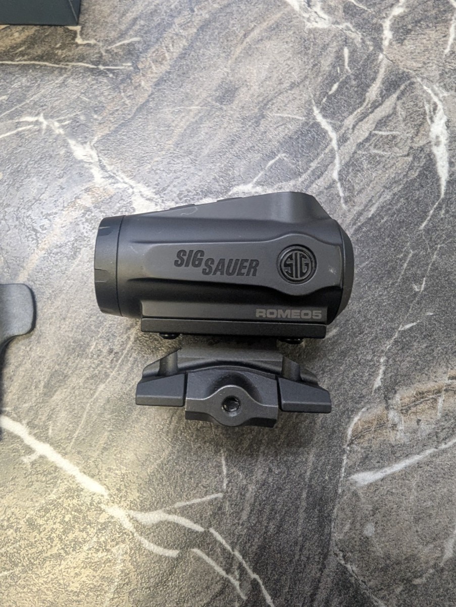 Sig Sauer #SOR5102 ROMEO5 GEN II 1x20mm, 2 MOA Green Dot Sight