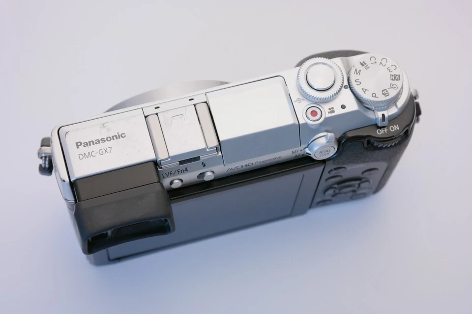 Panasonic LUMIX DMC-GX7 Systemkamera Gehäuse Body  +12. Monate Gewährleistung, Foto 2 von 5